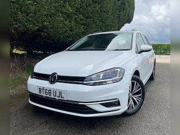 Used Volkswagen Golf 2018 for sale - 78256587: Photo