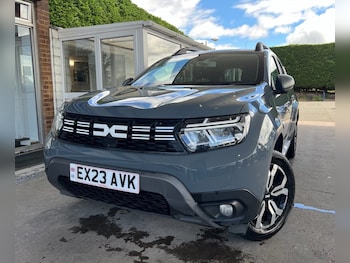 Used Dacia Duster 2023 for sale - 79046472: Photo