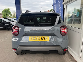 Used Dacia Duster 2023 for sale - 79046472: Photo