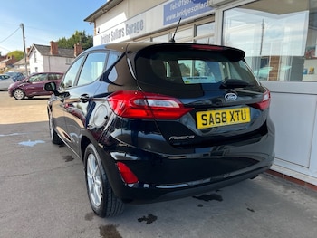 Used Ford Fiesta 2018 for sale - 78331194: Photo