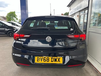 Used Vauxhall Astra 2018 for sale - 78923936: Photo