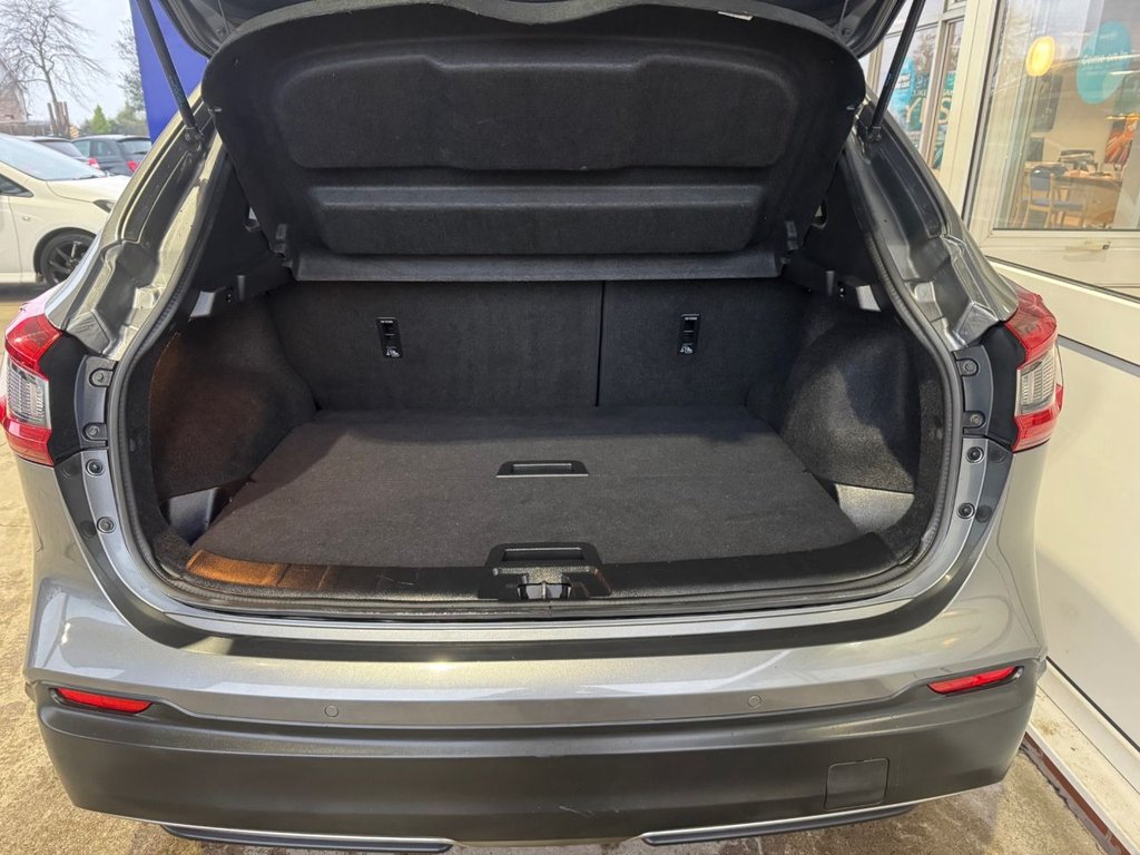 Used Nissan Qashqai 2017 for sale - 77139583: Photo 5