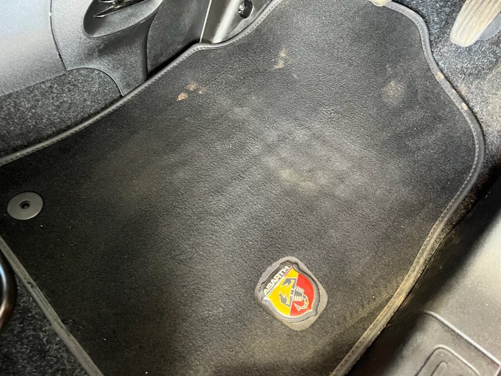 Used Abarth 595 2015 for sale - 78212453: Photo 35