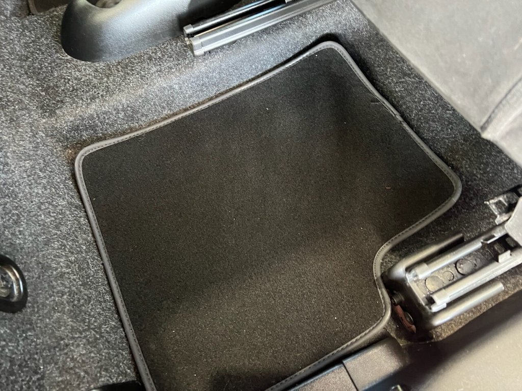 Used Abarth 595 2015 for sale - 78212453: Photo 36