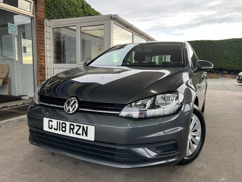 Used Volkswagen Golf 2018 for sale - 76698790: Photo 2