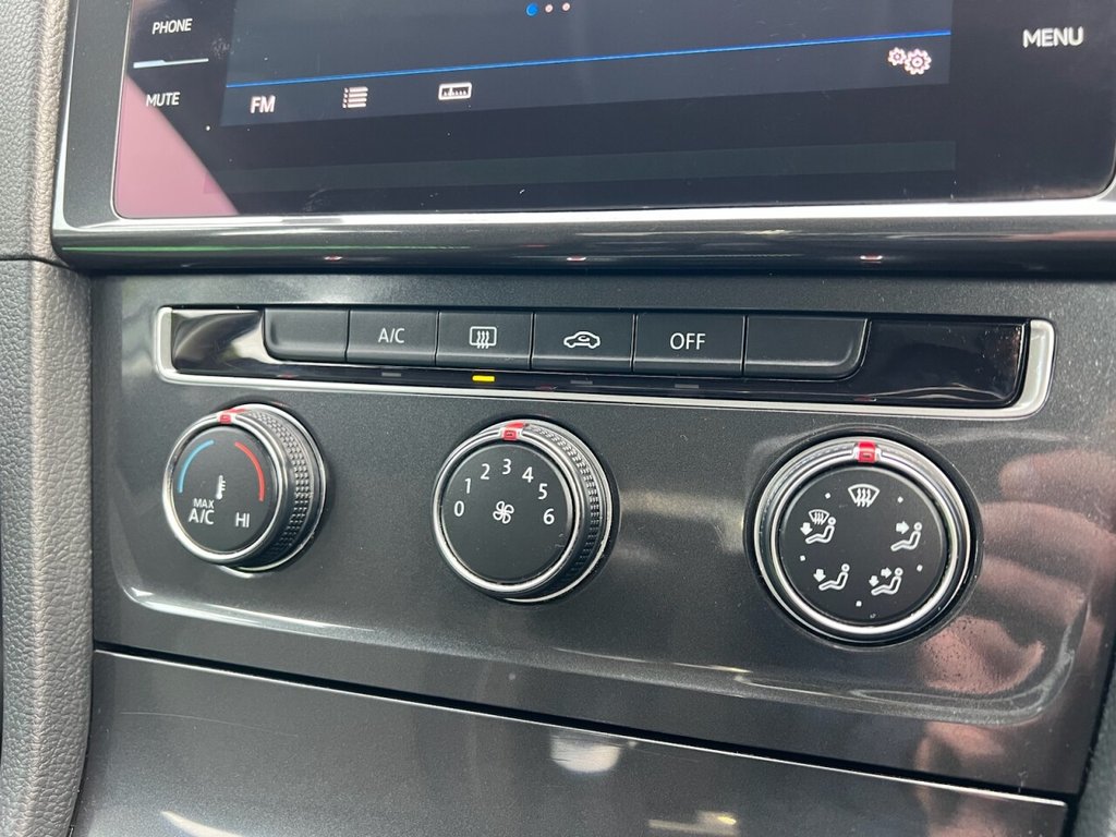 Used Volkswagen Golf 2018 for sale - 76698790: Photo 26