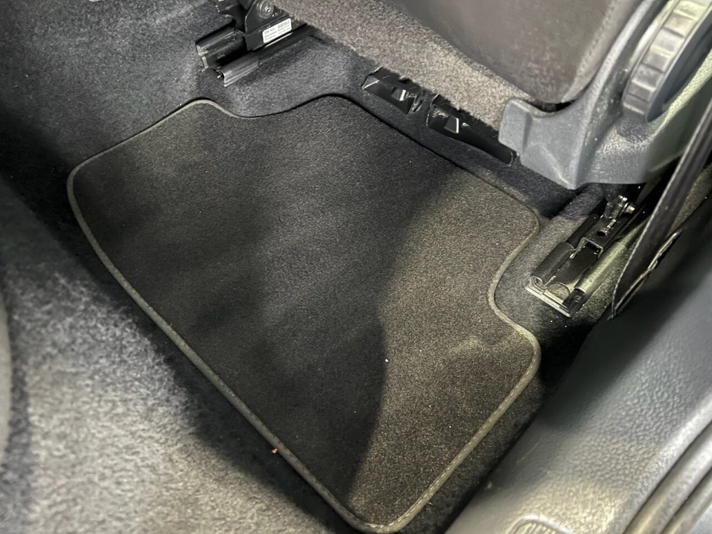 Used Volkswagen Golf 2018 for sale - 76698790: Photo 40