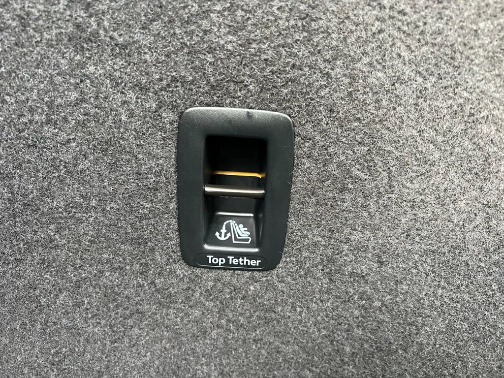 Used Volkswagen Golf 2018 for sale - 76698790: Photo 8