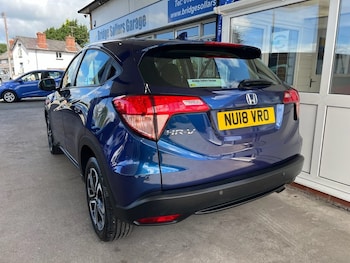 Used Honda HR-V 2018 for sale - 78768657: Photo