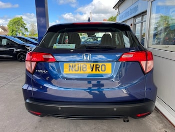 Used Honda HR-V 2018 for sale - 78768657: Photo