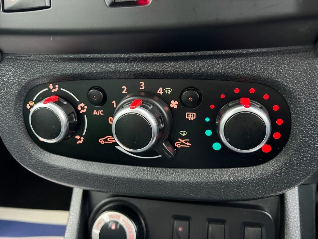 Used Dacia Duster 2017 for sale - 76686671: Photo 26