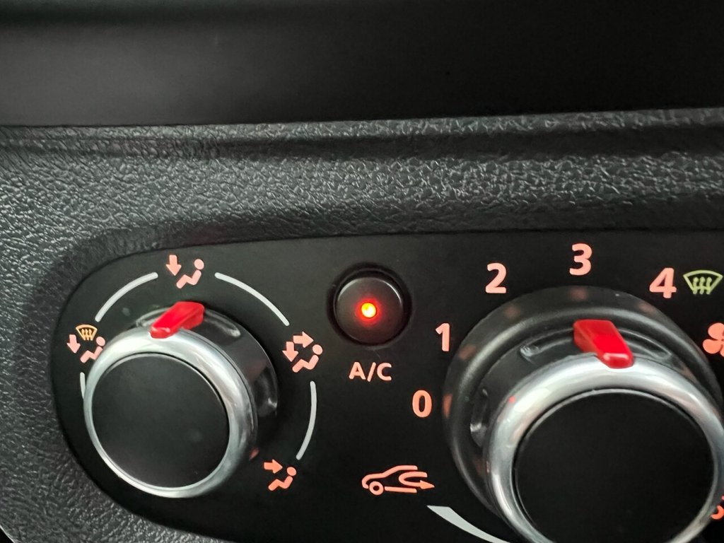 Used Dacia Duster 2017 for sale - 76686671: Photo 27