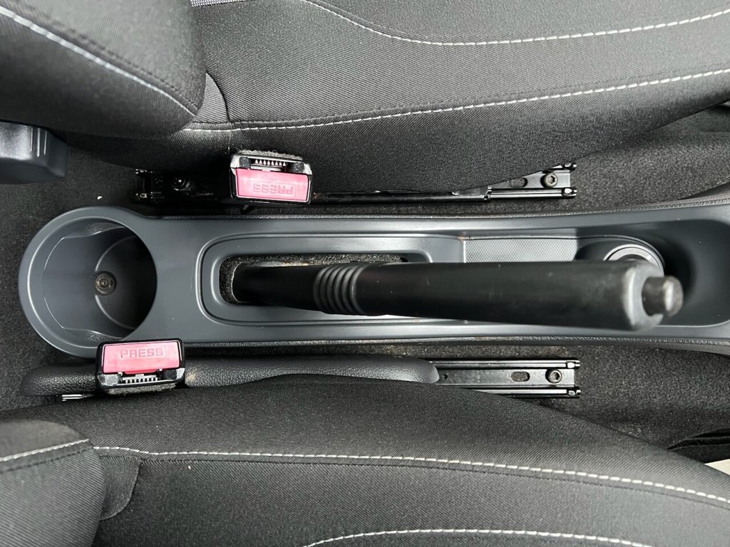 Used Dacia Duster 2017 for sale - 76686671: Photo 33