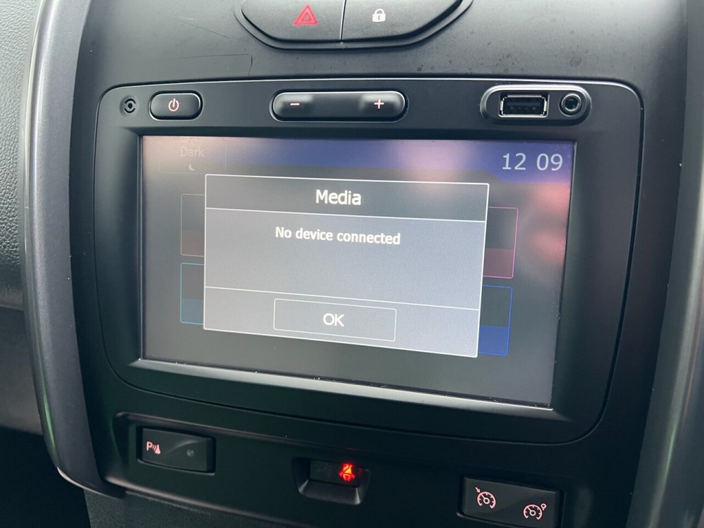 Used Dacia Duster 2017 for sale - 76686671: Photo 35