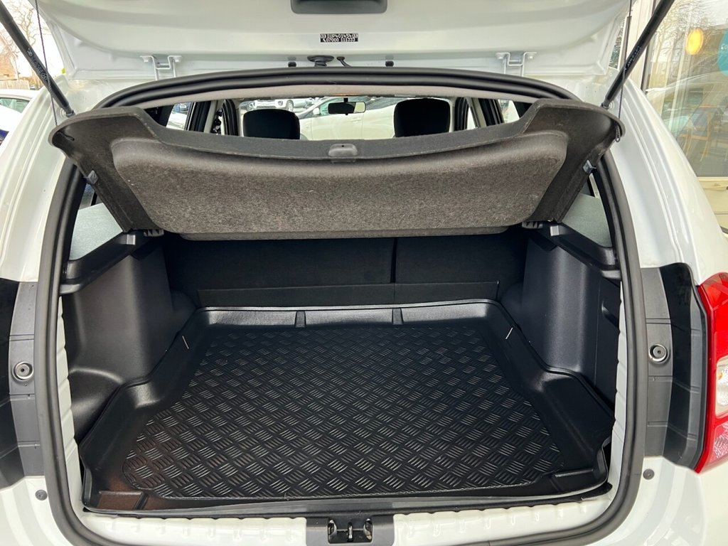 Used Dacia Duster 2017 for sale - 76686671: Photo 5