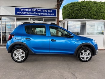 Used Dacia Sandero Stepway 2016 for sale - 75488289: Photo