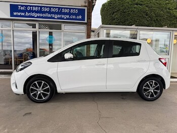 Used Toyota Yaris 2018 for sale - 78068555: Photo