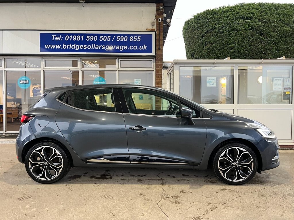 Used Renault Clio 2017 for sale - 77539484: Photo 10