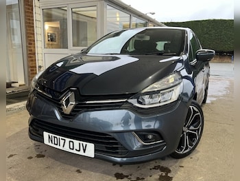 2017 (17) - 1.5 dCi Dynamique S Nav Hatchback 5dr Diesel Manual Euro 6 (s/s) (90 ps)