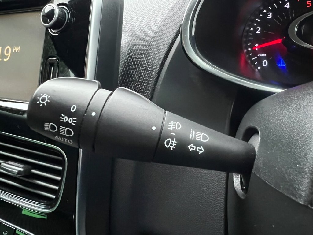 Used Renault Clio 2017 for sale - 77539484: Photo 22