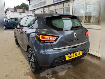 Used Renault Clio 2017 for sale - 77539484: Photo