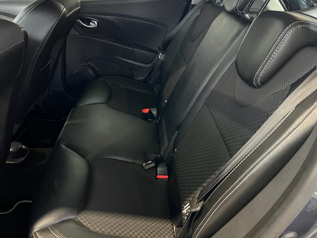 Used Renault Clio 2017 for sale - 77539484: Photo 8