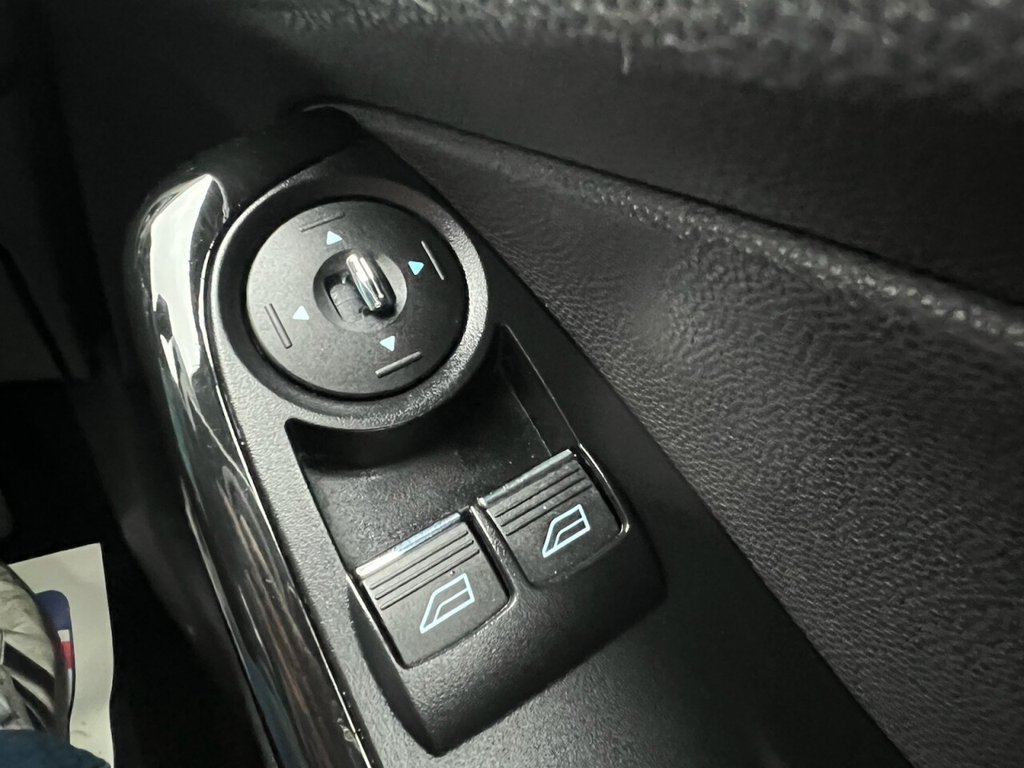 Used Ford Fiesta 2013 for sale - 77421941: Photo 16