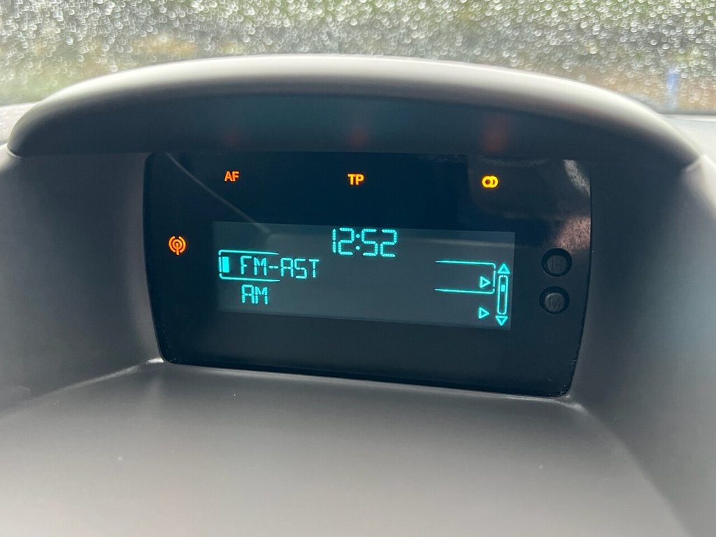 Used Ford Fiesta 2013 for sale - 77421941: Photo 22