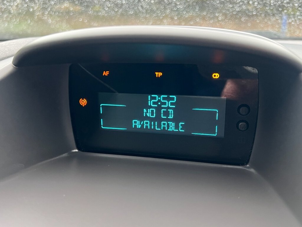 Used Ford Fiesta 2013 for sale - 77421941: Photo 23