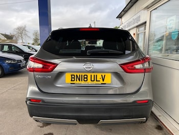 Used Nissan Qashqai 2018 for sale - 77369530: Photo