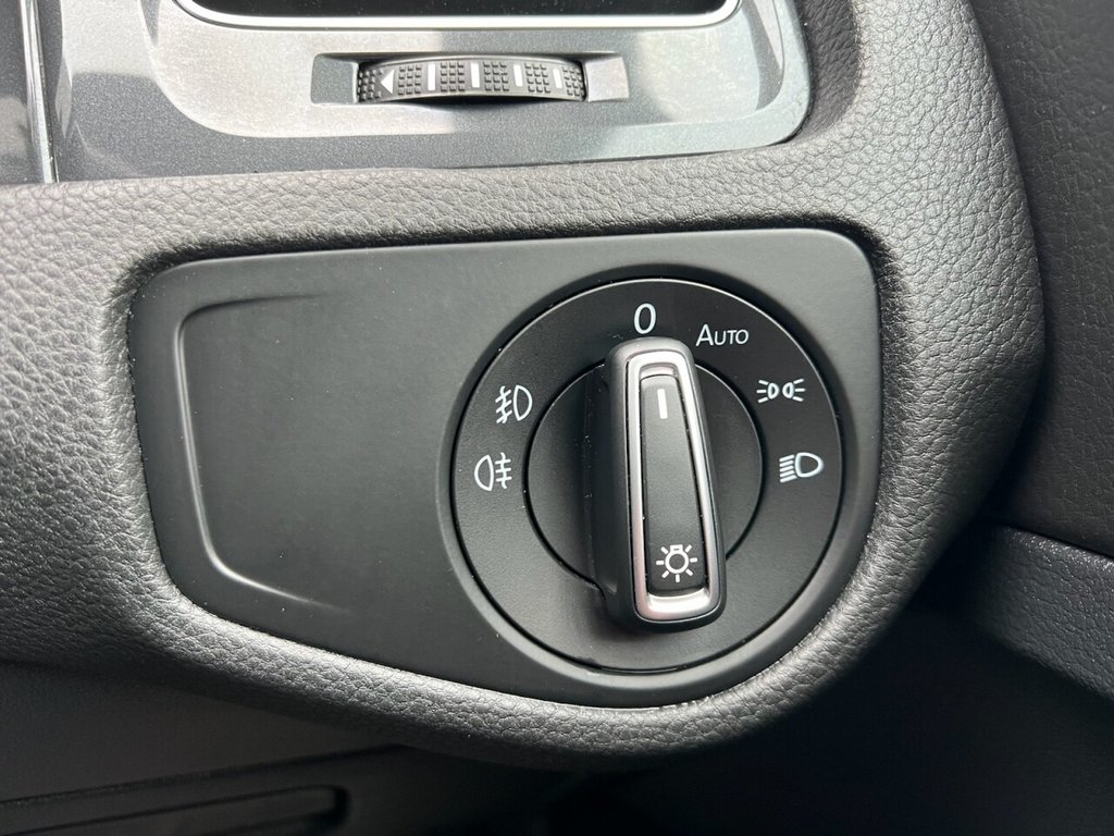 Used Volkswagen Golf 2019 for sale - 77520630: Photo 19