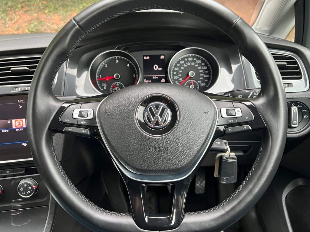Used Volkswagen Golf 2019 for sale - 77520630: Photo 21