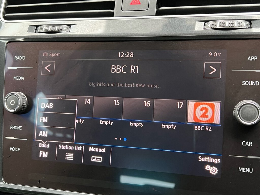 Used Volkswagen Golf 2019 for sale - 77520630: Photo 29