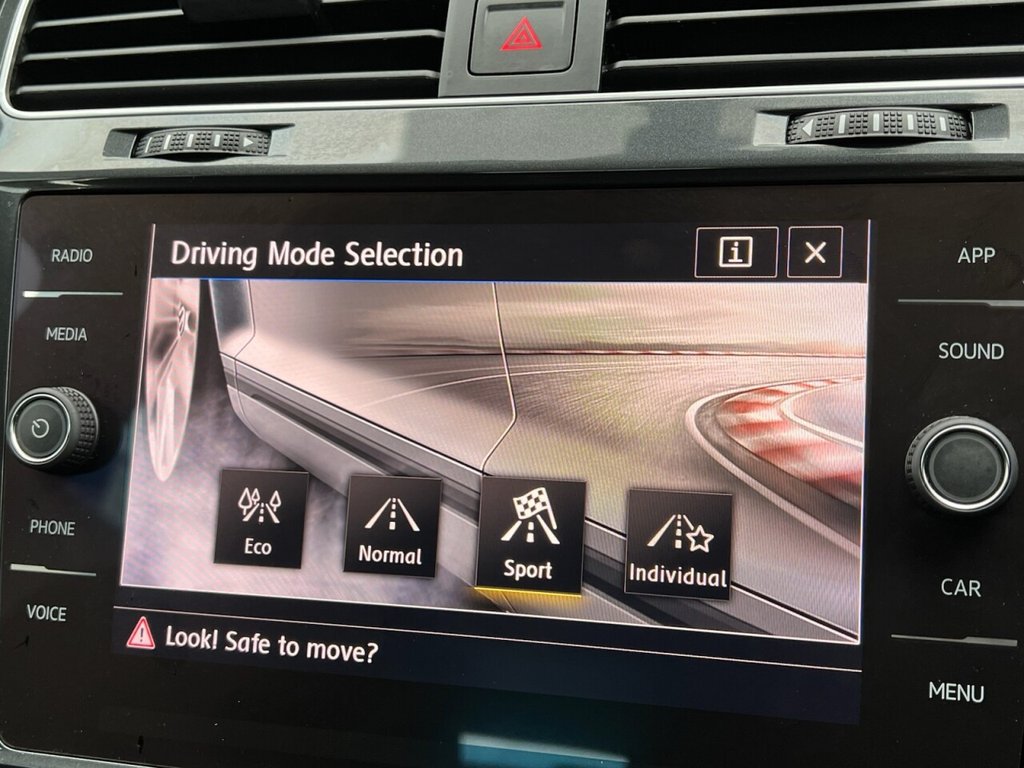 Used Volkswagen Golf 2019 for sale - 77520630: Photo 35