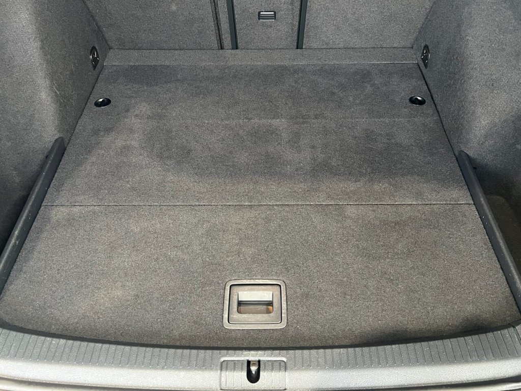 Used Volkswagen Golf 2019 for sale - 77520630: Photo 6