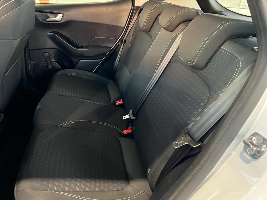 Used Ford Fiesta 2017 for sale - 76582394: Photo 5