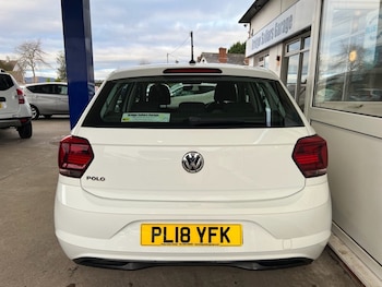 Used Volkswagen Polo 2018 for sale - 76582404: Photo