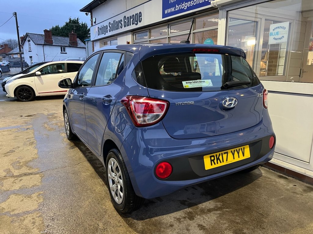 Used Hyundai i10 2017 for sale - 76986024: Photo 3