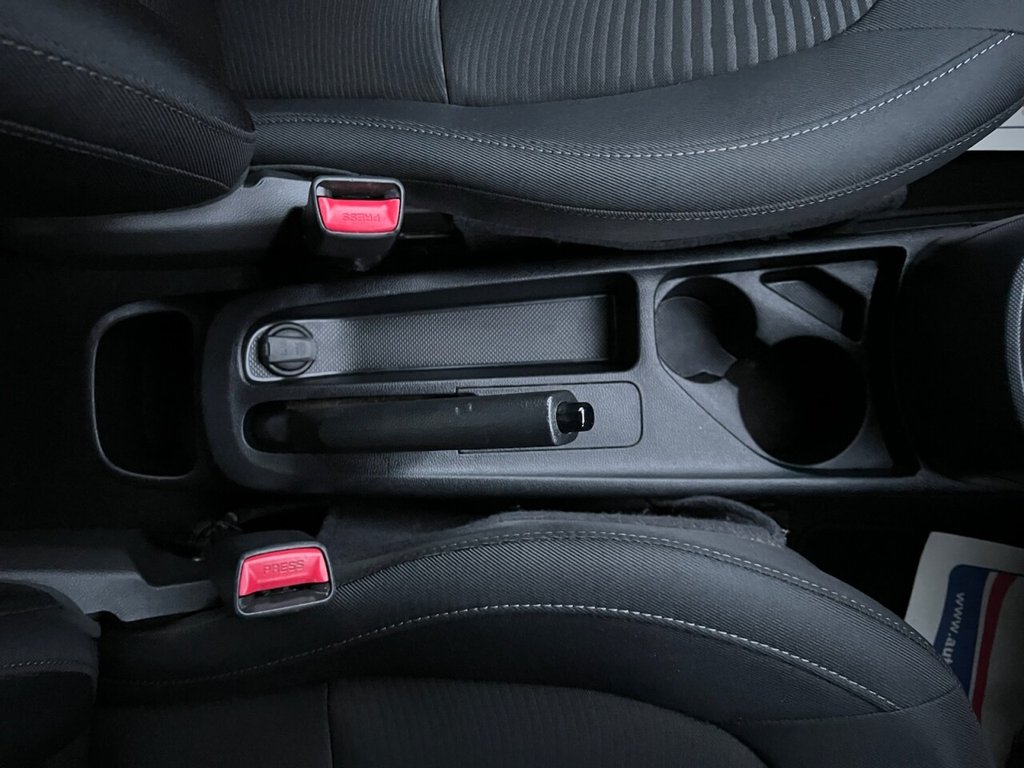 Used Hyundai i10 2017 for sale - 76986024: Photo 31