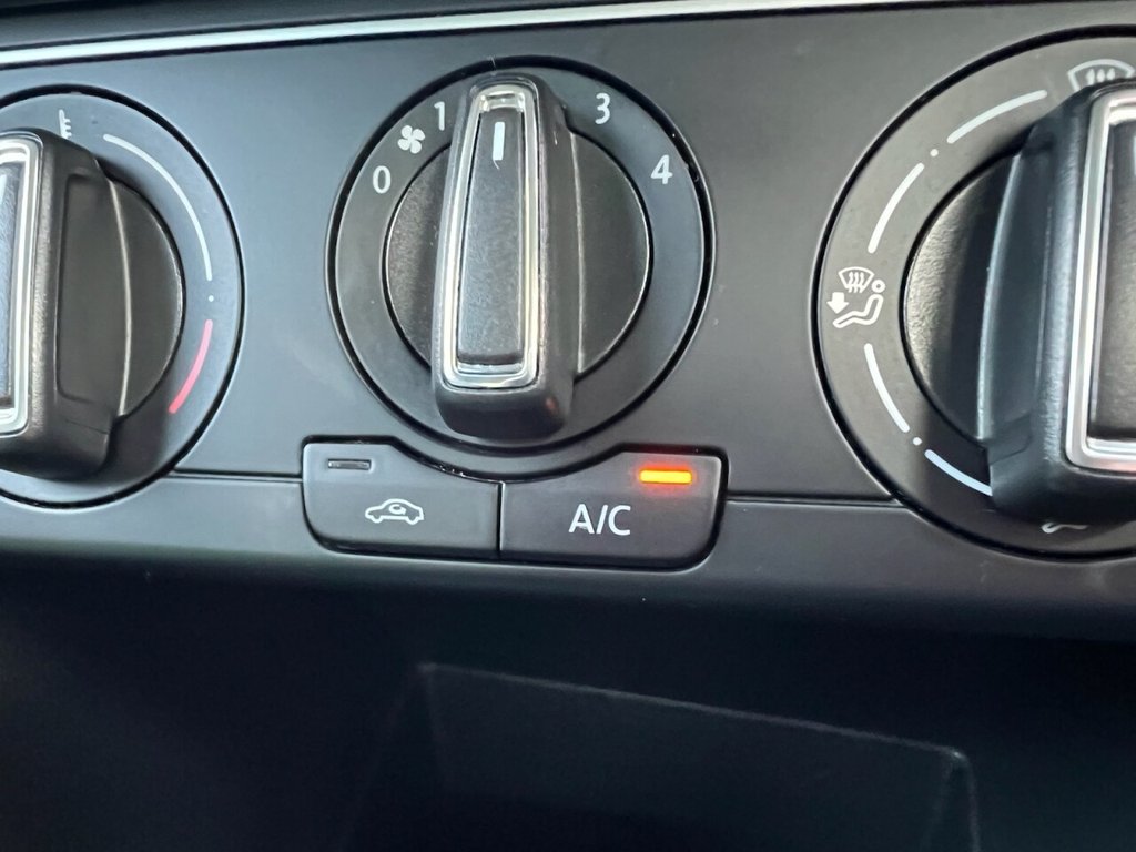 Used Volkswagen Polo 2016 for sale - 76686480: Photo 27