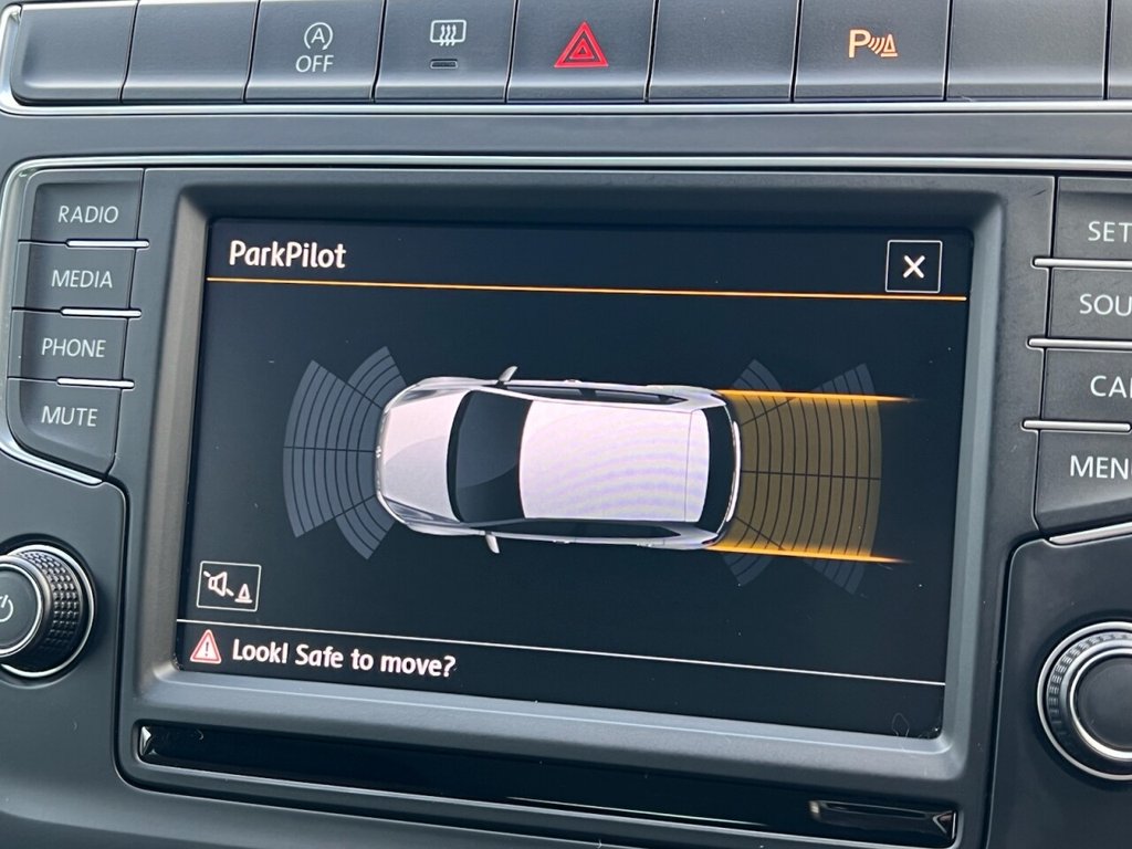 Used Volkswagen Polo 2016 for sale - 76686480: Photo 35