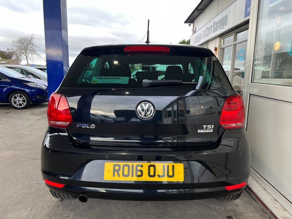 Used Volkswagen Polo 2016 for sale - 76686480: Photo 5