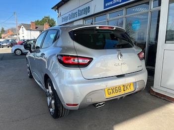 Used Renault Clio 2018 for sale - 77919970: Photo