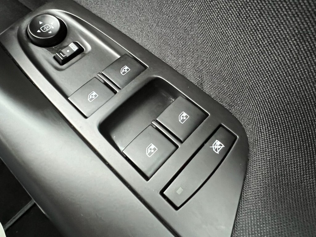 Used Vauxhall Astra 2016 for sale - 77436526: Photo 17