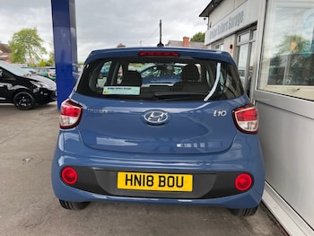 Used Hyundai i10 2018 for sale - 78607254: Photo