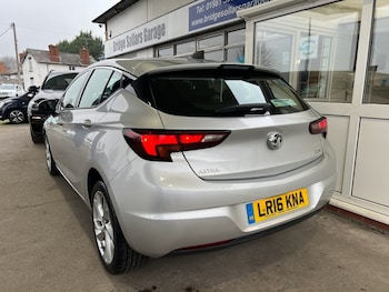 Used Vauxhall Astra 2016 for sale - 77327902: Photo