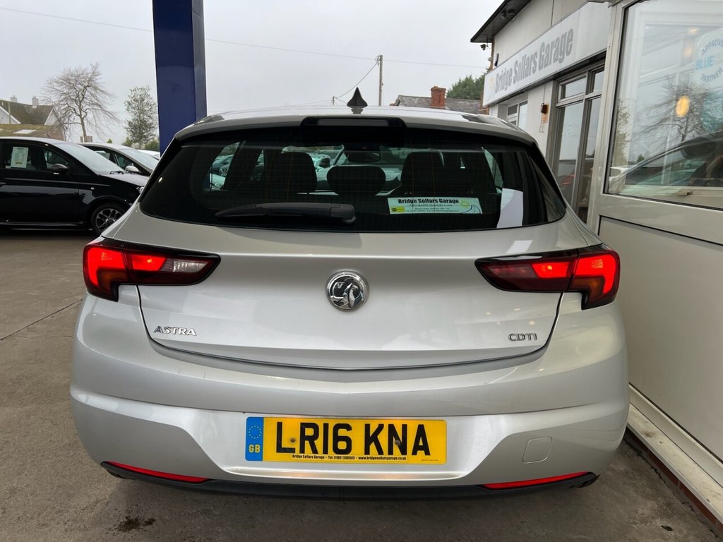 Used Vauxhall Astra 2016 for sale - 77327902: Photo 4