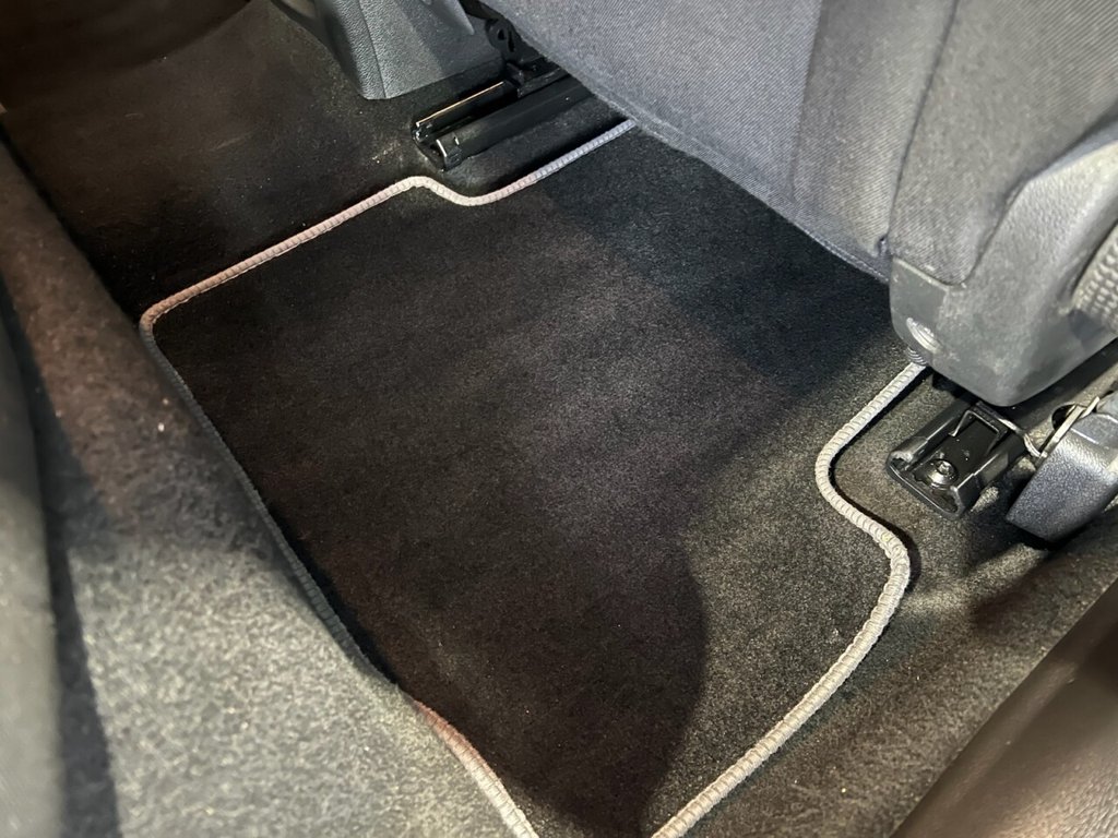 Used Vauxhall Astra 2016 for sale - 77327902: Photo 45