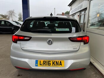 Used Vauxhall Astra 2016 for sale - 77327902: Photo