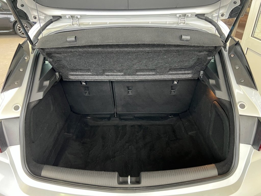 Used Vauxhall Astra 2016 for sale - 77327902: Photo 5